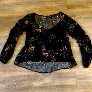 Fabrik floral cropped long sleeve